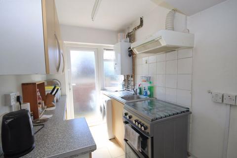 74 Bourne View, Greenford, UB6 7QT