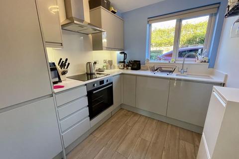 1 bedroom apartment for sale, Knaves Hollow, High Wycombe HP10