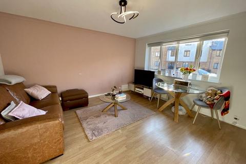 1 bedroom apartment for sale, Knaves Hollow, High Wycombe HP10