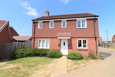 3 bedroom detached house for sale, Violet Close, Worthing