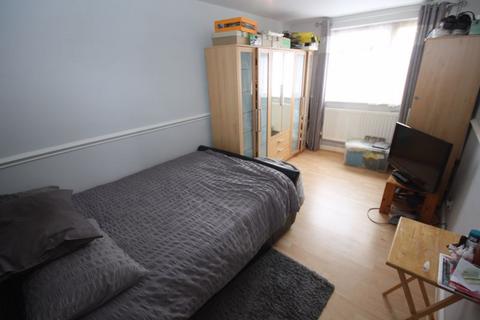 1 bedroom flat for sale, Hotspur Road, Northolt
