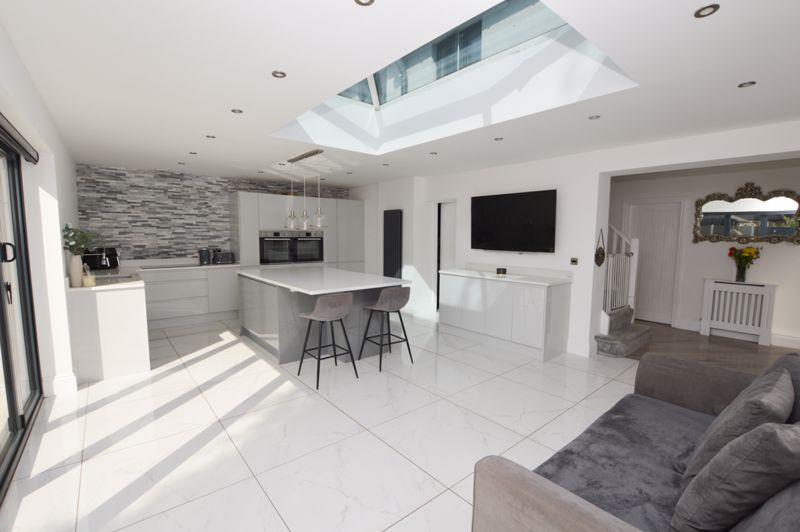 Kitchen/Diner/Lounge