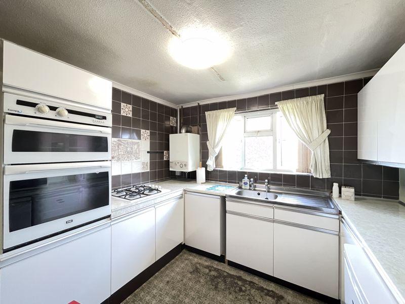WOMBOURNE, Hazel Grove 2 bed apartment for sale £139,500