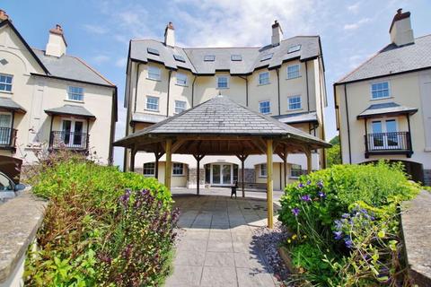24 Castle Heights, Lynton, EX35 6JD