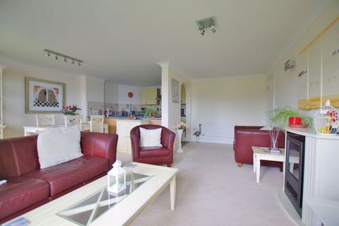 24 Castle Heights, Lynton, EX35 6JD