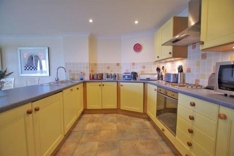 24 Castle Heights, Lynton, EX35 6JD
