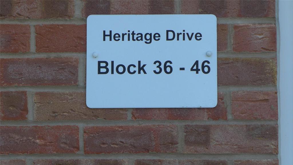 Heritage Drive, Waterside, Longford, CV6 2 bed apartment for sale £