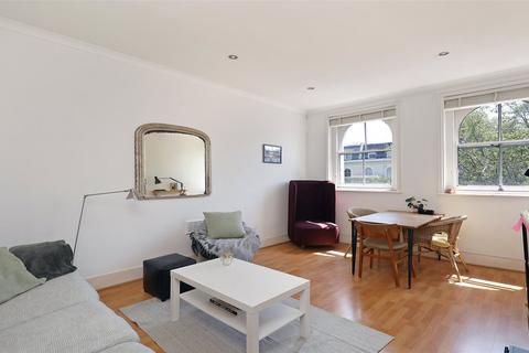 1 bedroom flat to rent, Kensington Gardens Square, Bayswater, W2