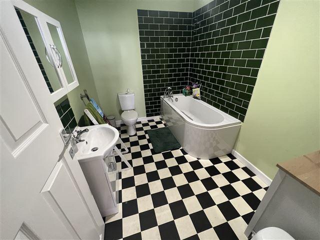 Ground Floor Bathroom