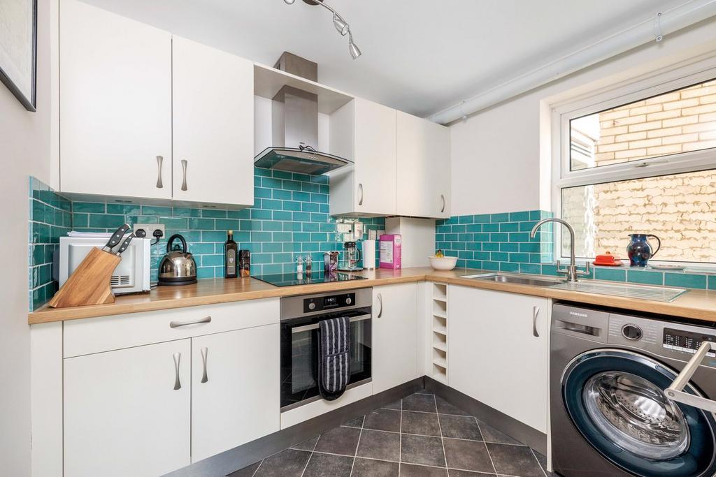Rectory Road, Beckenham, BR3 1 bed apartment for sale £270,000