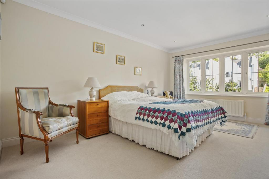 Flat 2 319505  (15).jpg