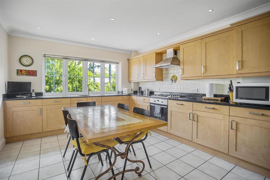 Flat 2 319505 02.jpg