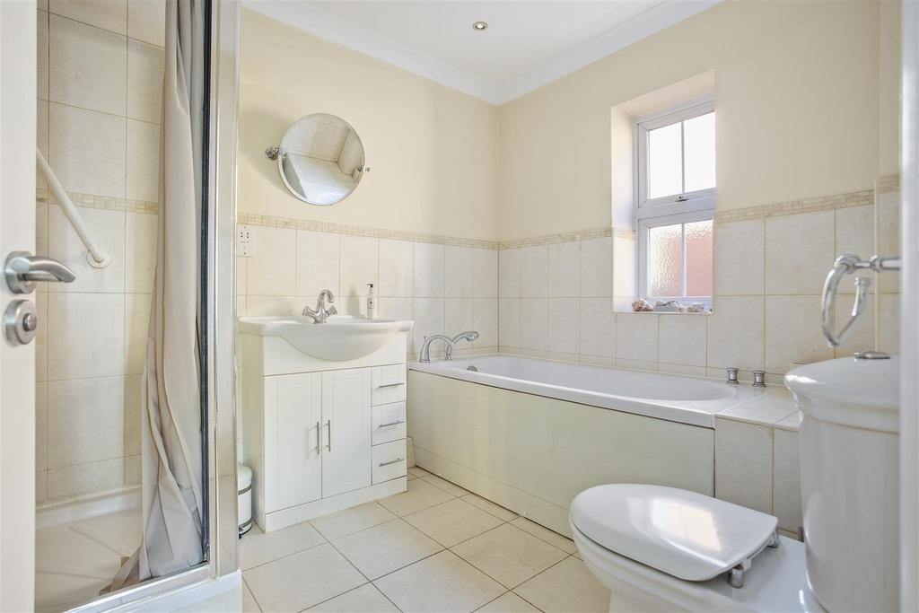 Flat 2 319505  (18).jpg