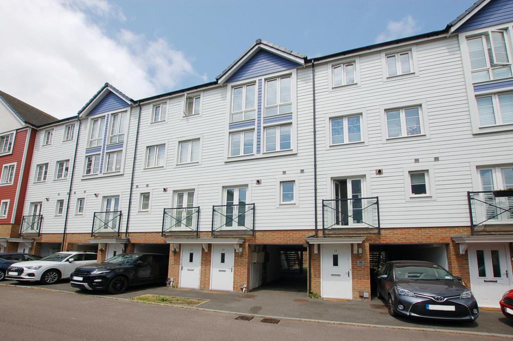 Crabapple Road, Tonbridge 4 bed terraced house for sale £425,000