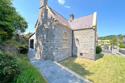 3 bedroom house for sale, Llanrwst