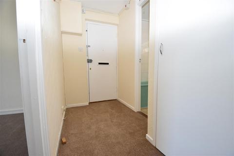 undefined, Aurum Close, Horley