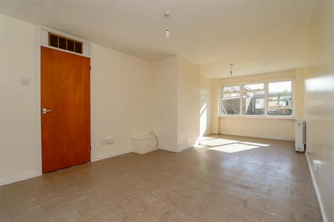 13 Brookland Way, Coldwaltham, Pulborough, RH20 1LT