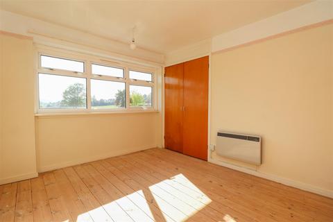 13 Brookland Way, Coldwaltham, Pulborough, RH20 1LT