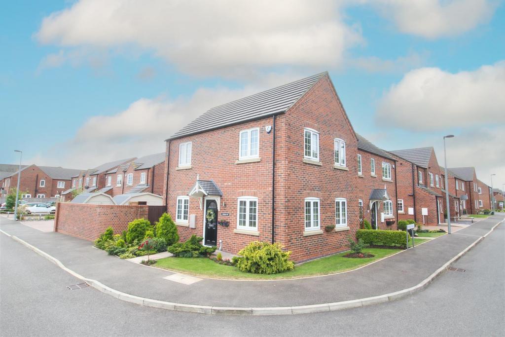 Gibson Way, Manby, Louth 3 bed semidetached house for sale £229,950