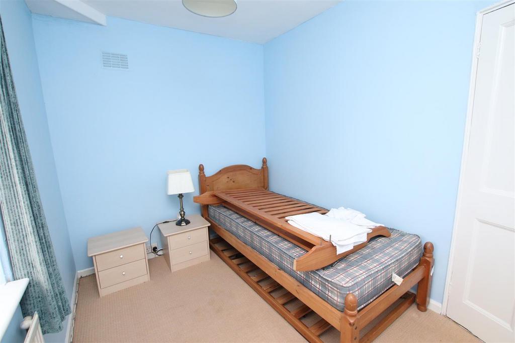 Bedroom 3.JPG