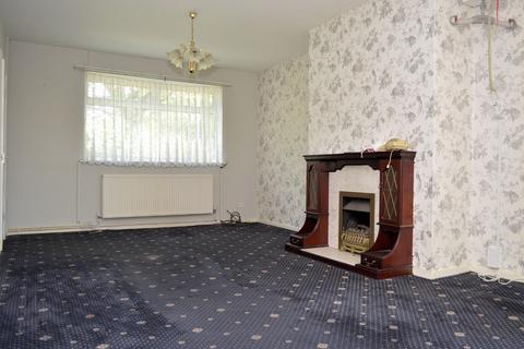2 Fir Tree Avenue, Oldham, OL8 2SR