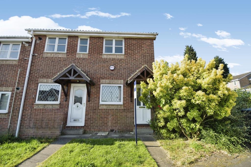 Meadow Gate Avenue, Sothall, Sheffield, S20 2PQ 2 bed flat for sale £