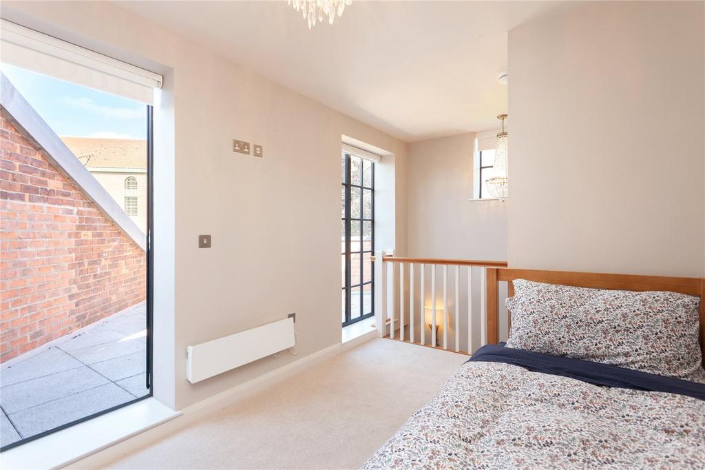 Principal Bedroom