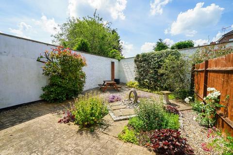 22b Mentmore Road, Leighton Buzzard, LU7 2NZ