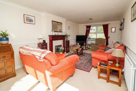 56 Bideford Green, Leighton Buzzard, LU7 2TH