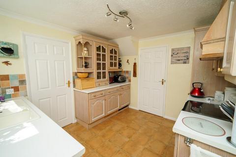 56 Bideford Green, Leighton Buzzard, LU7 2TH