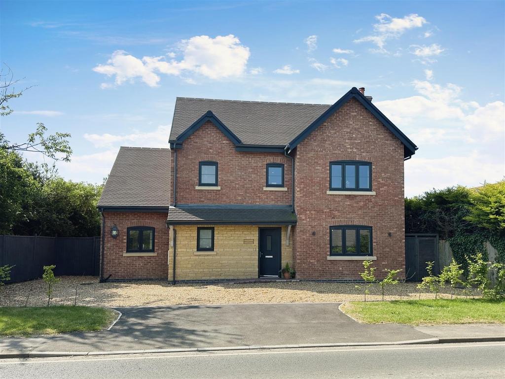 Banbury Road, Pillerton Priors, Warwick 3 bed detached house for sale