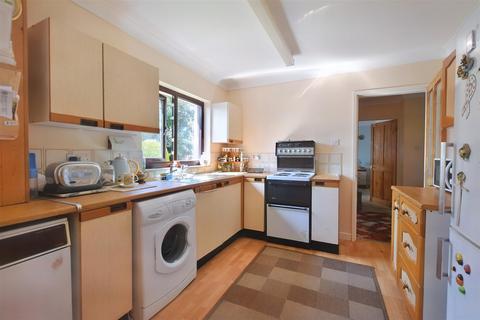 2 bedroom detached bungalow for sale - Lady Road, Blaenporth, Cardigan