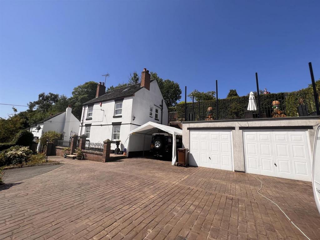 Double Garage
