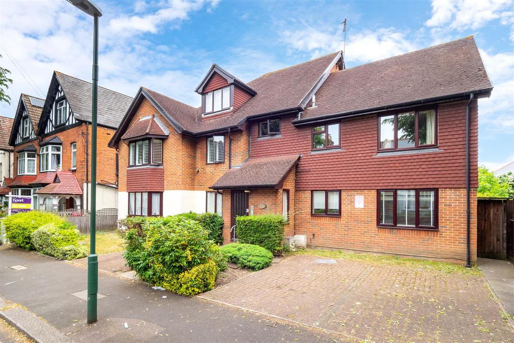 Lenham Road, Sutton 1 bed retirement property for sale £160,000