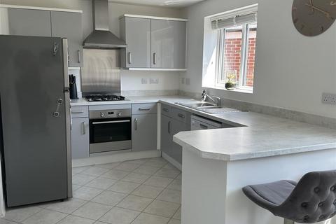 78 Bailey Avenue, Meon Vale, Stratford-upon-avon, CV37 8QW