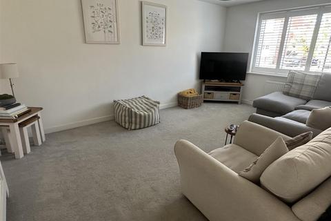 78 Bailey Avenue, Meon Vale, Stratford-upon-avon, CV37 8QW