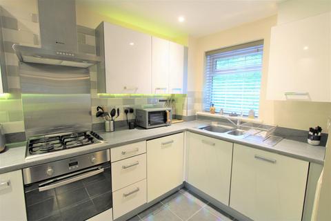 2 bedroom flat for sale, Temple Road, Bolton, BL1