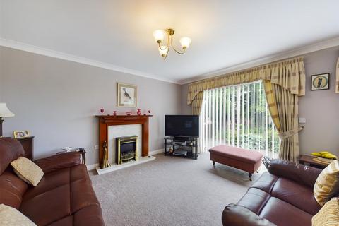 10 Ringley Meadows, Bempton, Bridlington, YO15 1JR