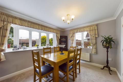 10 Ringley Meadows, Bempton, Bridlington, YO15 1JR