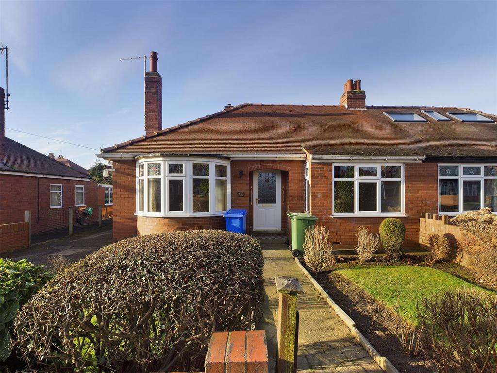 St. Columba Road, Bridlington 2 bed semidetached bungalow £175,000