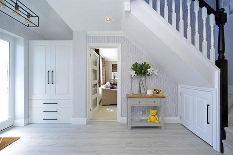 28 Dagden Road, Shalford, Guildford, GU4 8DD