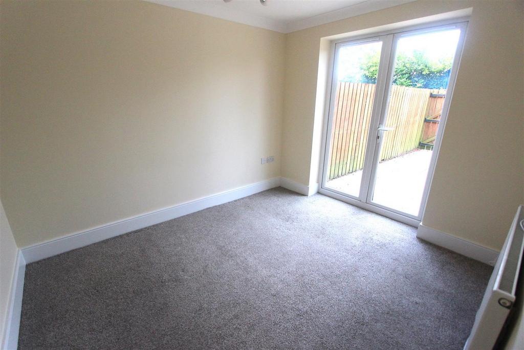 Family Room/Bedroom 4