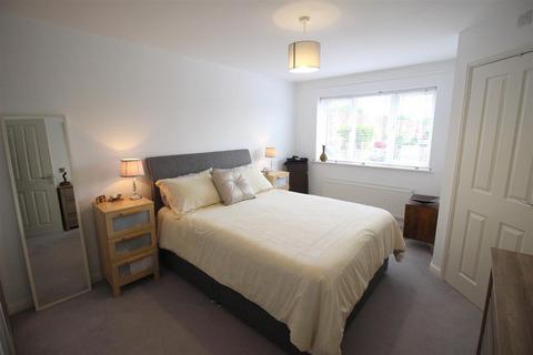 9 Acorn Close, Middleton St George, Darlington, DL2 1GB