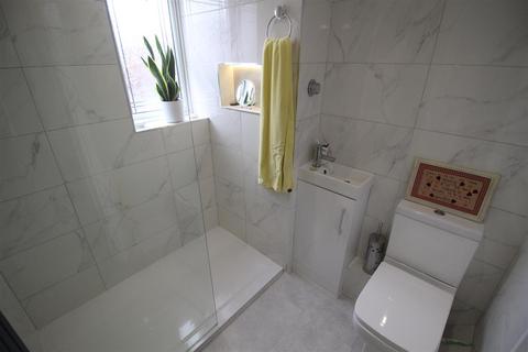 9 Acorn Close, Middleton St George, Darlington, DL2 1GB