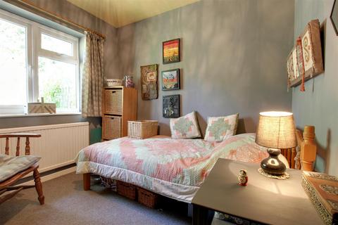 30 Beckside, Hornsea, HU18 1RT