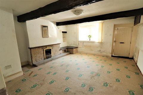 7 Bents, Colne, BB8 7AH