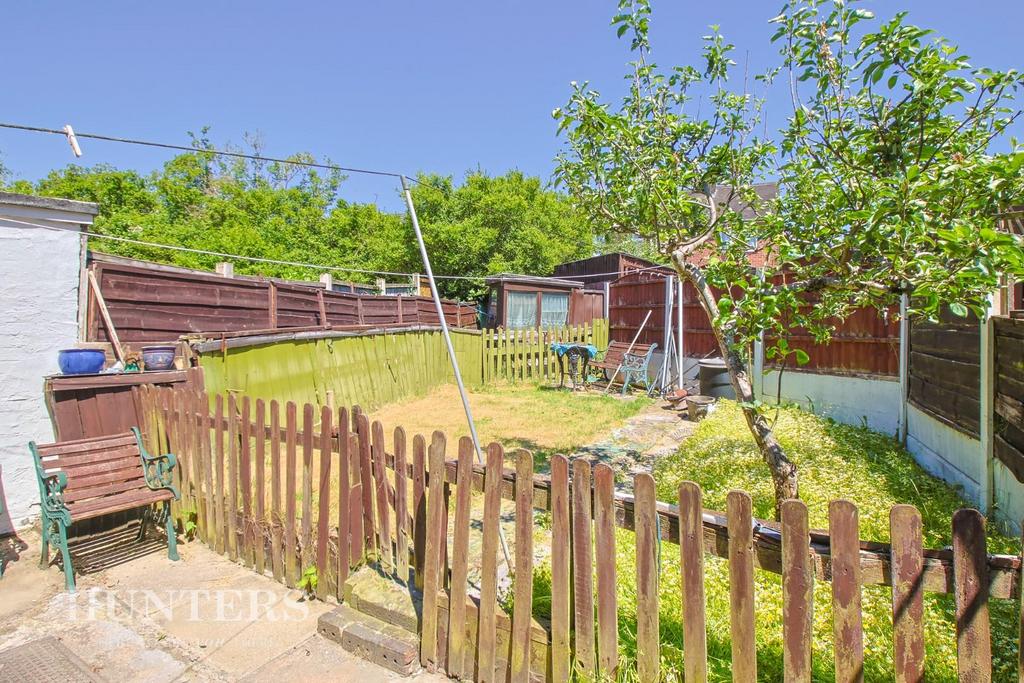 Bowness Road, Middleton M24 3 bed terraced house £150,000