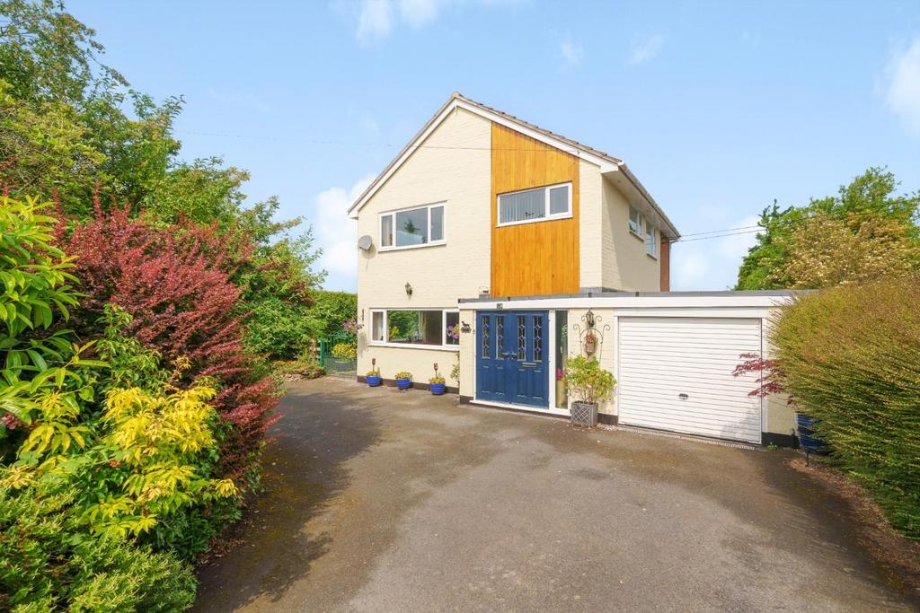 Highfield, Fair Mile, Stoke Prior, Leominster, Herefordshire, HR6 0LR 4