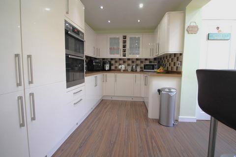 271 Brownley Road, Manchester, M22 9UX