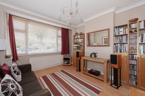 39 Bridgewood Road, Worcester Park, KT4 8XP